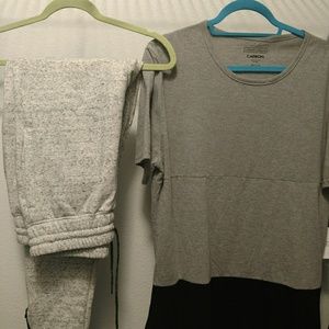 Rue 21 DUEL SIDE ZIPPER T-SHIRT AND JOGGERS NEW